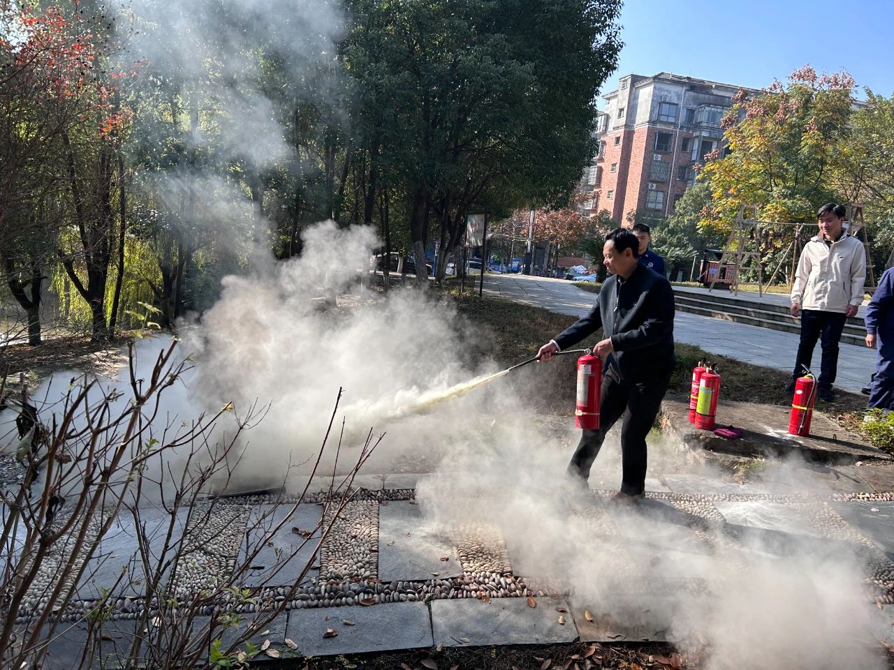 青原区文博事业发展促进中心开展消防安全宣传月活动